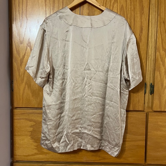 Eclipse silk V-top - Picture 3 of 5